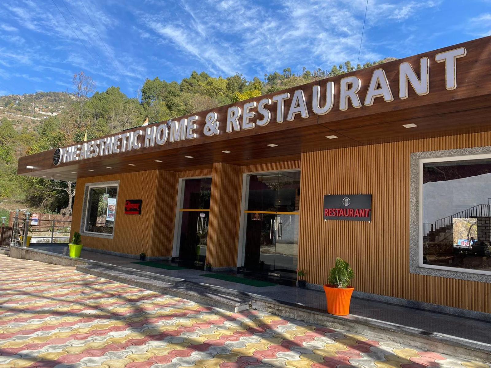 The Aesthetic Hotel & Restaurant Bhīm Tāl Екстериор снимка